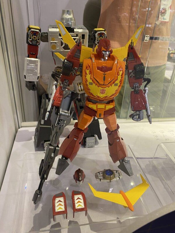 Action Toys Ultimetal S Galvatron And Rodimus Prime First Look  (2 of 2)